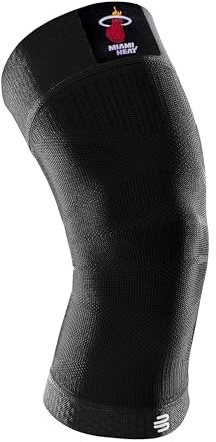 Bauerfeind Ginocchiera Sports Compression Knee Support NBA, 1 ginocchiera unisex per sport con la palla, Ginocchiera per basket nera con logo NBA