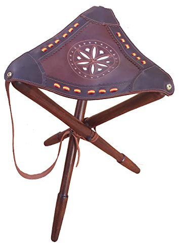 Tiendas LGP- Caza- Silla trípode con Asiento en Cuero con Detalles de la Bandera de España y Patas torneadas en Madera de Haya