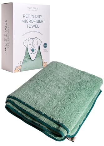 Two Tails Pet Company Pet N’ Dry Microfiber Bath Towel, Absorbent Dog Towels for Drying or Washing Large Dogs and Puppies, Soft and Lightweight, Fast Drying, Grooming Dog Supplies, Size Large