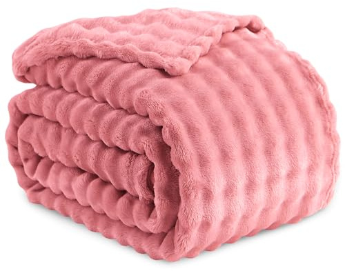 RUIKASI Bubble Decke Kuscheldecke Flauschig Rosa - 150x200cm Sofadecke & Couchdecke aus Plüsch, Warme Fleece für Wohnzimmer Deko Blanket, Dicke Wohndecke Mädchen Rosa