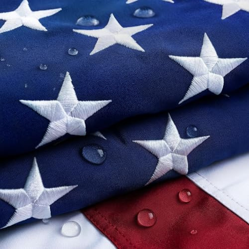 TOPFLAGS Amerikanische Flaggen aus 100% Baumwolle, 1,2 x 1,8 m, für draußen, reißfest, amerikanische Flagge, bestickte Sterne, strapazierfähig, für den Außenbereich, genähte Streifen, langlebigste