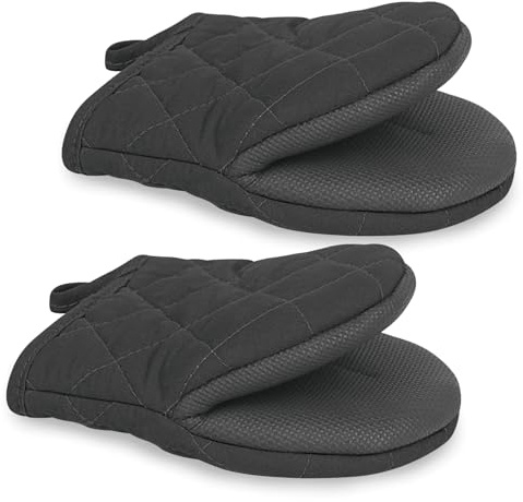 1 Pair Oven Gloves, Silicone Kitchen Oven Gloves High Heat Resistant 500℉, Mini Oven Mits with Non-Slip Grip Surfaces and Hanging Loop Silicone Oven Mitts for BBQ, Baking, Cooking and Grilling (Black)
