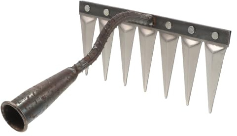 Luxshiny Râteau en Fer à 7 Dents Épaisses pour Désherbage De Jardin, Râteau à Main Portable pour Pelouses Et Gravier, Outil De Jardinage Polyvalent pour Ameublir Et Extraire Les Racines