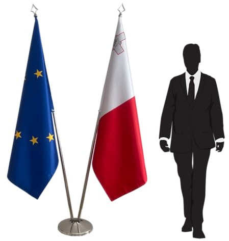 Bandiera ufficiale Malta e Unione Europea con piede e pali in acciaio inox - per cerimonie protocolari, conferenze, uffici. Piedino Ø 360 mm, acciaio inox finitura argentata, aste punta lancia. Codice