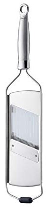 RÖSLE Mandolina per affettare alla Julienne, affetta verdure di qualità per zucchine, cetrioli o carote, 3 lame, piedini di supporto in silicone, acciaio inox 18/10, inclusa custodia protettiva