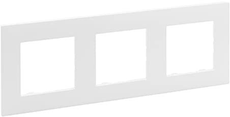 Marco 3 elementos Legrand 864173 serie Niloe Step Blanco Mate
