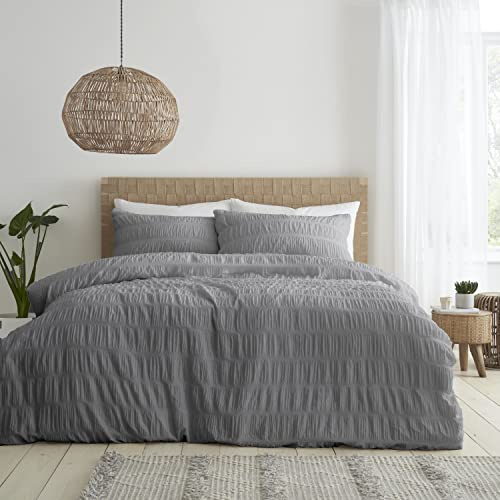 Catherine Lansfield Bedding Seersucker Double Duvet Cover Set with Pillowcases Grey