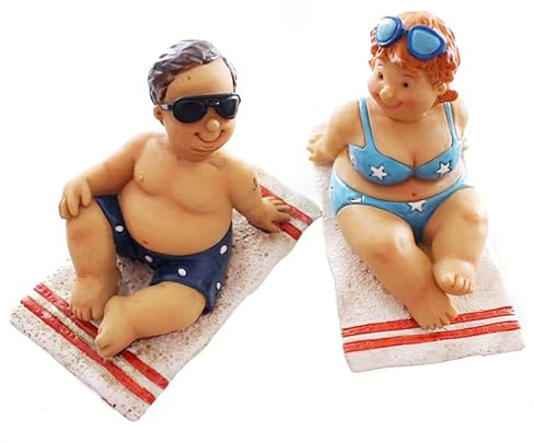 mucHome Polyresin Badeurlaub Dekofiguren Set, Lustige Badegäste, Sommerdeko für Garten und Haus, Verschiedene Sets, Rentnerpaar, Urlaub, Geschenkidee Urlauber (2er Set Strandurlaub)