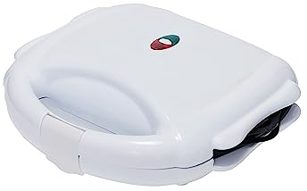 Amazon Basics Waffle, Sandwich Maker and Grill 3-in-1 White, 700W