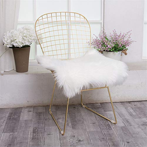 Nicole Knupfer 2 PCS Fausse peau de mouton siège coussin tapis en fausse fourrure d'agneau imitation peau poil long imitation laine tapis de lit canapé (Blanc, 45 * 45 cm)