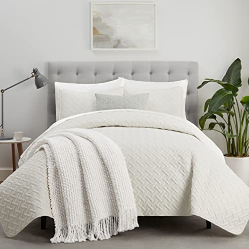 Serta ComfortSure Soft 2-Piece Twin Quilt Bedding Set, Includes Bedspread/Coverlet and Pillow Sham, Bedding for All Seasons, Machine Washable, Ivory
