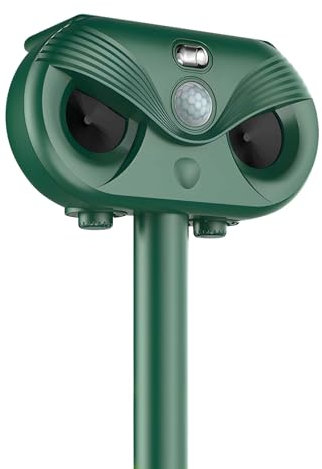 Solar Ultrasonic Animal Repeller – Waterproof Outdoor Deterrent for Cats, Dogs, Foxes & Squirrels with Motion Sensor & USB Charging