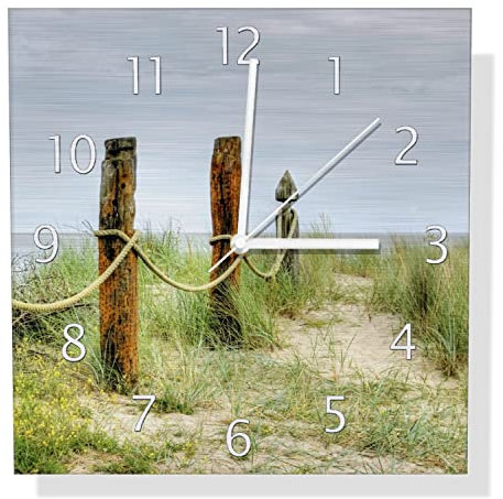 Wallario Design Wanduhr Düne am Strand mit Holzpfahl aus Aluverbund, Alu-Uhr Größe 30 x 30 cm, weiße Zeiger mit Metalloptik