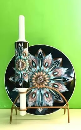 Chakla stampato in metallo, motivo floreale con sole e marmo, diametro 25,4 cm, con mattarello Belan e tavola (nero, confezione da 1)