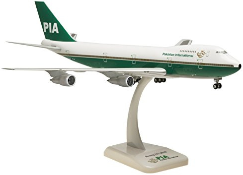 Hogan Wings Boeing 747-200 PIA Old Livery Scale 1:200