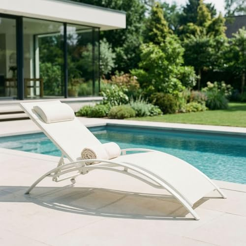IDIMEX Gartenliege Relax mit Verstellbarer Rückenlehne und Kissen, Cremeweiß – wetterfeste Sonnenliege, klappbar für Balkon oder Terrasse, Aluminiumgestell und Textilene, pflegeleicht und komfortabel