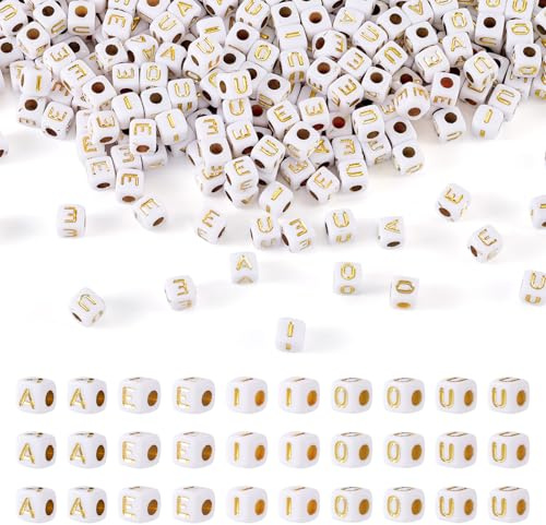 Boutigem Goldene Acryl-Vokal-Buchstabenperlen, 4,5 mm, quadratischer Würfel, deckendes Weiß mit goldenem Buchstaben, perfekt für Freundschaftsarmbänder, 500 Stück