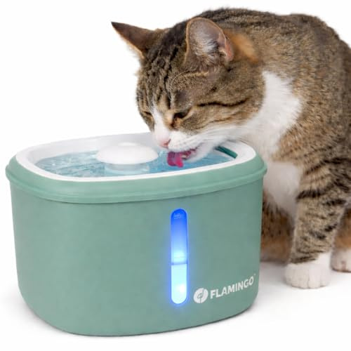 Fontaine a Eau Chat - Flamingo Finto Vert - 2,5L - Plastique - Pompe Super silencieuse arrêt Auto - Filtre Charbon Actif et résine - indicateur Lumineux