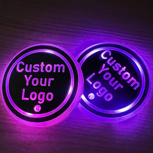 NewL 2Stk Personalisiertes Auto LED Getränkehalter Untersetzer Licht, RGB | Individuelles Becherhalter-Licht mit RGB-LED. Beliebiges Logo/Foto/Text. Licht- & Vibrationssensor. Kabellos. Wiederaufladbar