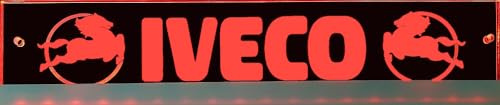 LED Schild kompatibel mit IVECO Logo, 60cmx10cm / 30cmx6cm ideale Geschenkidee Lasergraviert und edles LED-Leuchtschild als Truck-Accessoire beleuchtetes Schild (30x6 USB-Stecker)