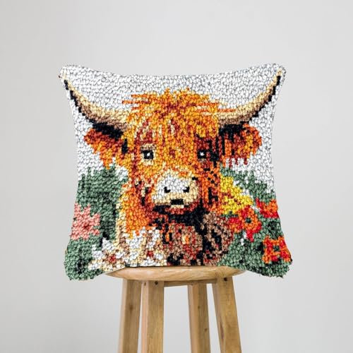 JILIP Latch Hook Kits for Adults, Highland Cow Embroidery Art Kits, Animal Embroidery Kits, 17 * 17 DIY Pillowcase Hook and Latch Kit(Color:Eyes Open Style)