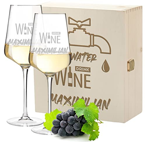 3-tlg Weinset mit personalisierter Wunschgravur - Motiv Save Water - 2x Leonardo Weißweingläser Puccini 560 ml, 1x Holzkiste - nachhaltig - Echtholz Box - DIY Geburtstagsgeschenk - Women, Man