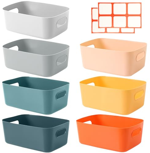 Scettar 7 Pezzi Cestino Portaoggetti, Plastica Scatola Portaoggetti, Contenitori Con Manici Laterali Aperti, Organizer per Cucina, Armadio, Bagno, Ufficio, con 12 Etichette(7 Colori, 24.5 x 10 x 18cm)