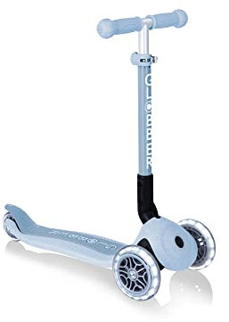 GLOBBER – JUNIOR Foldable Fantasy Lights | 3-rädriger Scooter ab 2 Jahren mit LED-Vorderrädern, höhenverstellbarer Lenkstange und patentiertem Klappsystem, belastbar bis 50kg | Farbe: Blaubeere