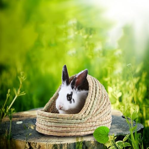 UPKOCH Rabbit Nest Straw Woven House Hamster Hideout Bed for Small Pets Durable Natural Grass Shelter Provides Warmth and Comfort for Guinea Pigs Hedgehogs and More
