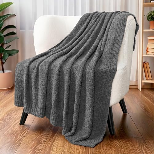 PAVILIA Superweiche Überwurfdecke für Couch, flauschige, gemütliche, leichte dunkelgraue Decke, flauschige, warme Strickdecke für Bett, Sofa, 127 x 152,4 cm
