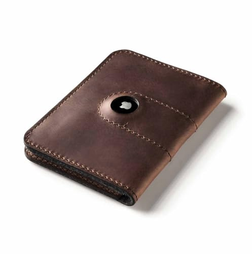 Crazy Horse Craft, Portafoglio AirTag con Passaporto - Pelle Italiana Conciata al Vegetale, Feltro di Lana, Porta Carte da Viaggio, Porta Air Tag, Copertura per Documenti ID, Legno marrone