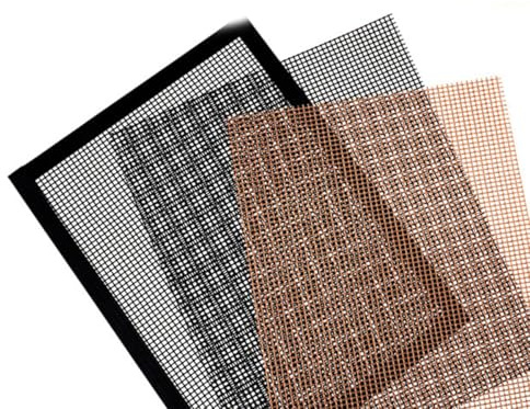 NUOBESTY Lot de 3 Tapis de Cuisson en Fibre de Verre Antiadhésifs pour Barbecue, Réutilisables, Dimensions Standard, Couleurs Noir et Marron, Compatibles Grilles et Plancha, pour