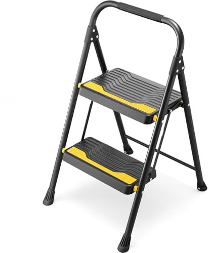 Urackify Scaletta 2 Gradini Pieghevole, Resistente Capacità 150 kg, Ampia Pedata Antiscivolo & Maniglia Sicura Design Compatto, Sgabello Pieghevole Portatile per Casa, Cucina, Ufficio, Dispensa, Nero