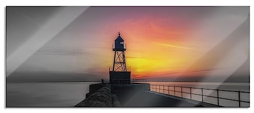 Pixxprint Glasbild Panorama, Wandbild aus Echtglas, Leuchtturm am Steg bei Sonnenuntergang B&W Detail, 120x50 cm, inkl. Aufhängung und Abstandshalter