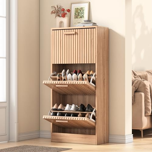 BSCFHCZ Schuhschrank Eiche Optik mit 3 Klappen, Schmaler Schuhkipper (24cm Tief) für Flur & Eingangsbereich, Moderner Platzsparender Schuh-Organizer mit Verstellbaren Ebenen & Anti-Kipp-Schutz