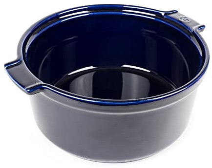 PEUGEOT - Moule à Soufflé En Céramique - 24 cm (anses comprises) - Diamètre : 22 cm x 8,5 cm - Contenance : 2,4 L - Garanti 10 Ans - Fabrication Française - Coloris Bleu Profond