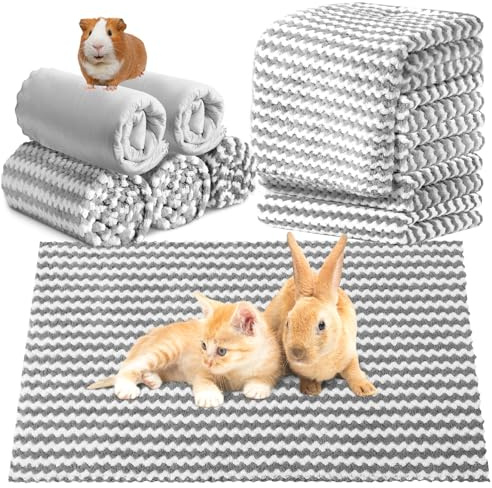Hahafelt Lot de 5 couvertures de literie imperméables en polaire pour cochon d'Inde - 45,7 x 61 cm - Absorbantes - Lavables - Réutilisables - Pour animal domestique