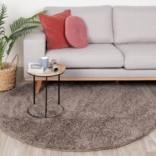 FRAAI | Home & Living Teppich Hochflor Rund - Lofty Taupe - Einfarbig - Modern, Skandinavisch - Wohnzimmer, Esszimmer, Schlafzimmer - Fellteppich - Carpet