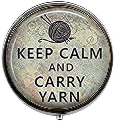 Pillendose mit Aufschrift Keep Calm and Carry Yarn Knitting Jewelry Knitters Knitter's Gift – Kunstfoto-Pillendose – Schmuckdose aus Glas für Süßigkeiten