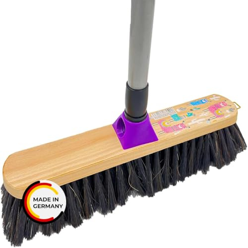 Peggy Perfect Stubenbesen Kehrbesen Zimmerbesen mit Einer dichten Naturhaarmischung und Teleskopstiel im einzigartigem Lama Design. Buchenholz Besen mit Designaufdruck