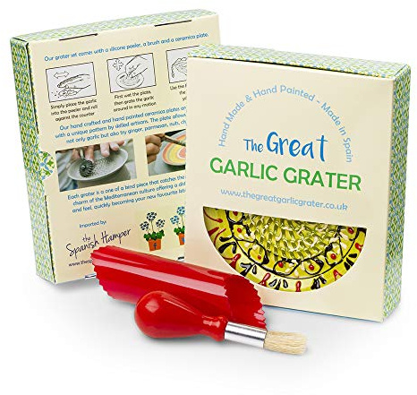 Garlic Grater Plate Set with brush and peeler. (#Ref 21) Handmade and Hand painted in Cordoba, Spain. Green with red Rim, red and black edge pattern.