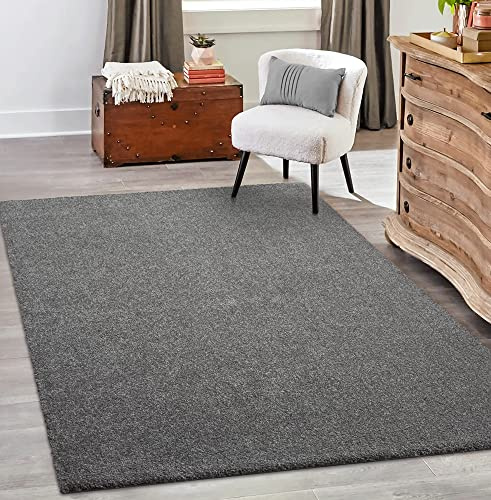 the carpet Grande Moderner Flauschiger Dichter Kurzflor Wohnzimmer Teppich, Supersoft Feeling, Elegant und Pflegeleicht, Grau, 120 x 170 cm