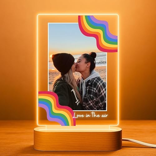 Cristal Plaque Lámpara Orgullo LGBT Foto y Texto | Placa Metacrilato LED Base Madera | Regalo Pride LGTBI Pareja Gay Lésbica | Aniversario Cumpleaños Dia del Orgullo Personalizada