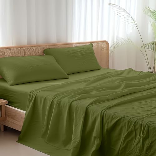 Ruggeri Completo Letto Matrimoniale in Microfibra Morbida, Set 4 Pezzi con Lenzuolo Sopra 240x280 cm, Lenzuolo con Angoli 170x195 cm e 2 Federe 50x80 cm, Traspirante e Resistente (Avocado)