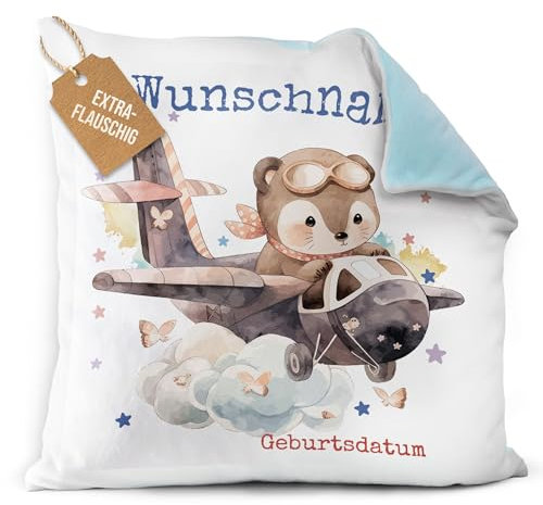 PR Print Royal Flauschiges Kissen für Kinder mit Name und Geburtsdatum selbst gestalten - Dachs im Flugzeug - Dachs Kinderkissen mit Name | 40 x 40 cm, Rückseite Hellblau Flauschig