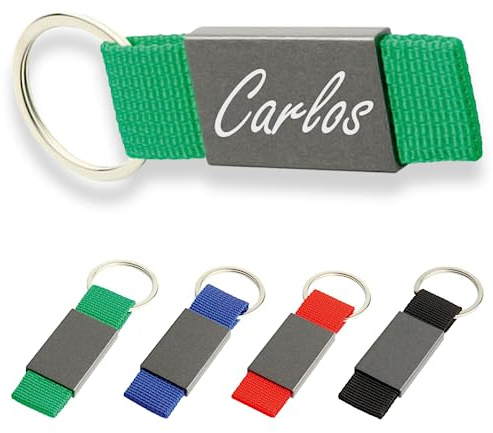 ibera gifts Personalisierter Schlüsselanhänger aus Metal/Polyester - Personalisierte Anhänger Geschenke Mit Gravur für Freund, Freundin, Vatertag, Muttertag, Partner, Mama, Papa