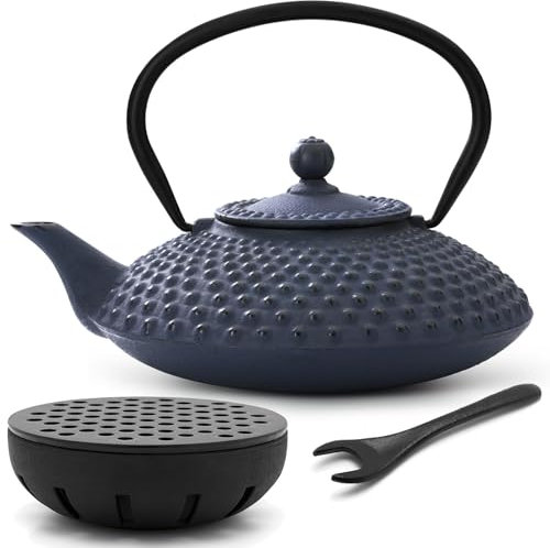Bredemeijer Teekanne asiatisch Gusseisen Set 1.25 Liter - blaue Gusskanne mit Henkel & Edelstahl Tee-Filter Sieb-Einsatz für losen Tee & gusseisernen Stövchen & Deckelheber