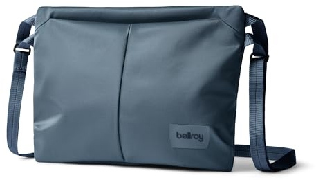 Bellroy Laneway Sacoche (borsa a tracolla versatile/side bag piatta, borsetta da viaggio sottile per passaporti, telefono e piccoli oggetti essenziali) - BlueSteel