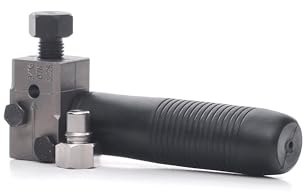 KUNZER 7HBG03 Handbördelgerät DIN, 4,75 mm, Bördelwerkzeug, Ni-Leitungen | Für den Einsatz bei (3/16'') Standard-Bremsleitungen, Schlagfett, Handgriff, Nickel, Designs, Bremsanlage