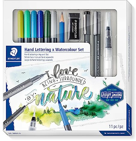 STAEDTLER Handlettering & Aquarell Set, Komplett-Set zum Kombinieren von Hand Lettering mit angesagten Aquarelleffekten, inclusive Step-by-Step-Anleitungen und ausführlichen Beschreibungen, 61 3001-2